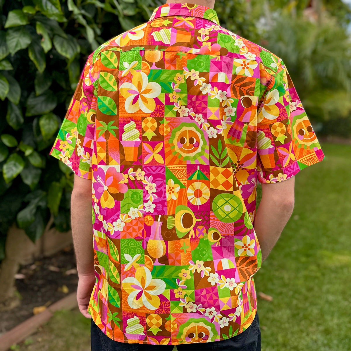 Jeff Granito's 'Californi-Aloha' Modern Fit Button-Up Shirt