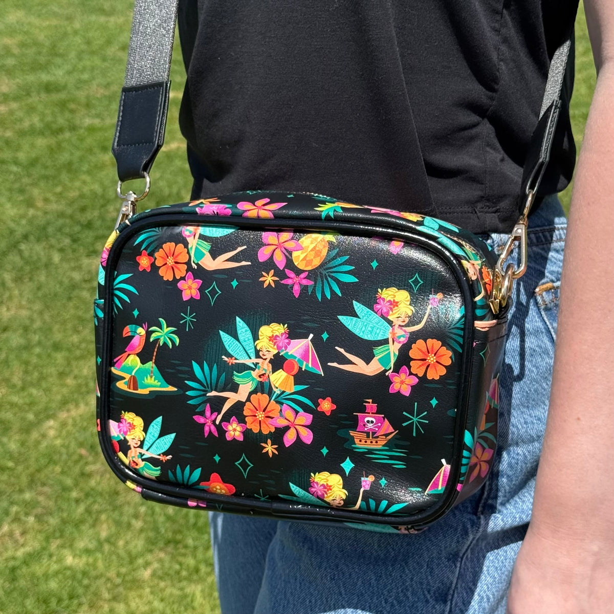 Jeff Granito's 'Zombie Hunter' Crossbody Bag - Pre-Order (FREE SHIPPING in U.S.)