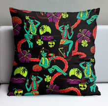 Load image into Gallery viewer, Jeff Granito's 'Maneater' Pillow Cover - Ready to Ship! (FREE SHIPPING in U.S.)