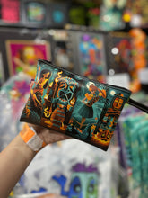 Load image into Gallery viewer, Tiki Portraits Wristlet