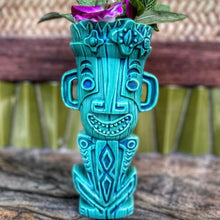 Load image into Gallery viewer, Jeff Granito&#39;s Planter&#39;s Punch Tiki Mug, sculpted by Thor - Ready to Ship!
